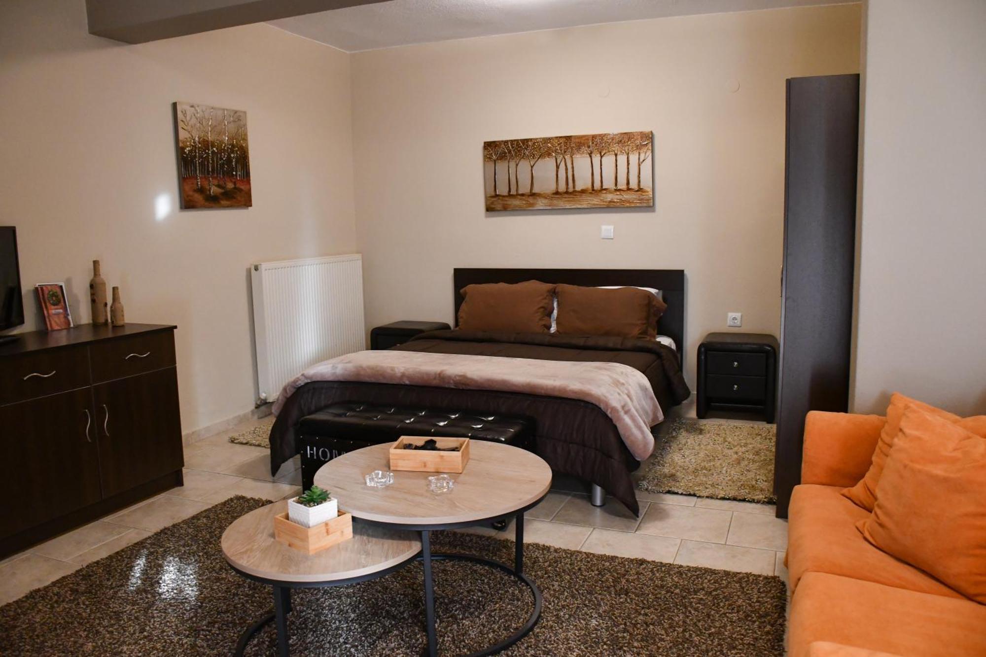 Toula Rooms Ángistron Exterior foto